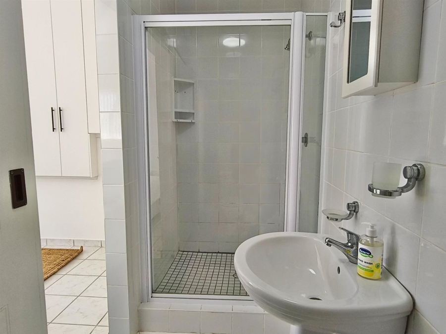 5 Bedroom Property for Sale in Dana Bay Western Cape